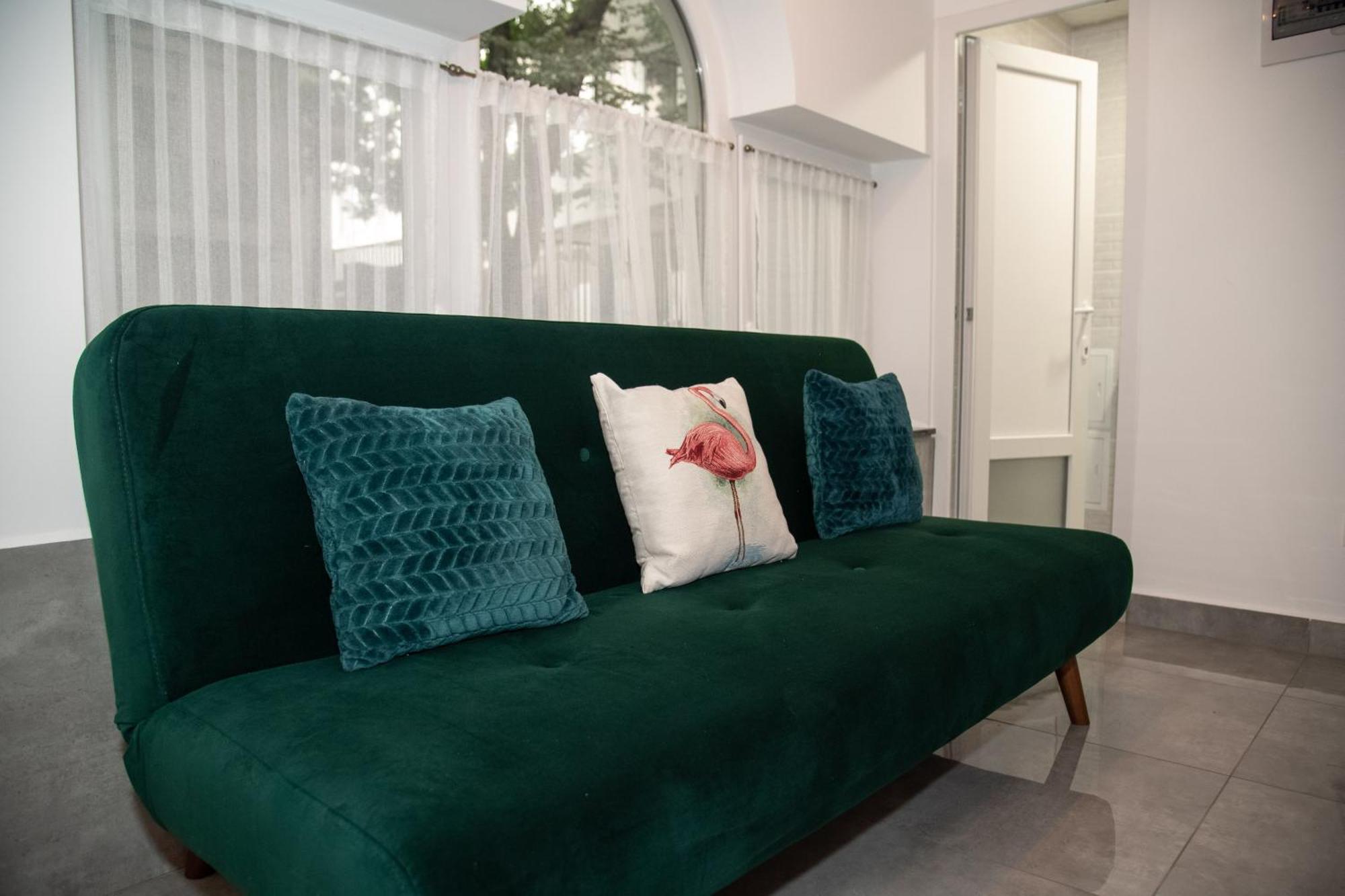 Flamingo Rezidencia Apartman Егер Екстериор снимка